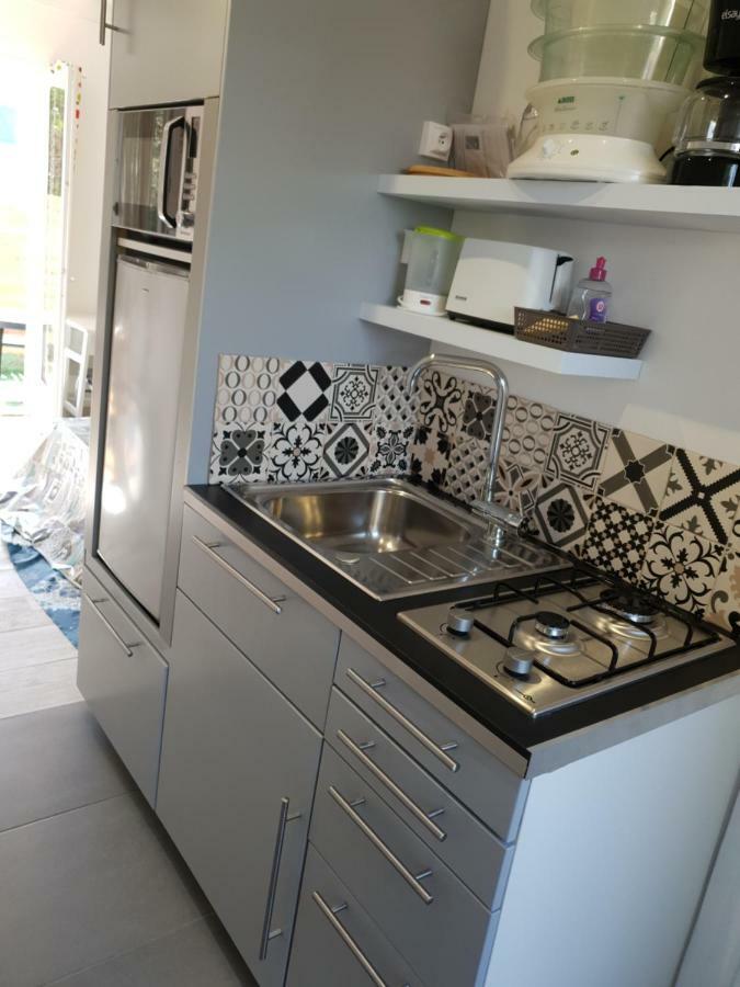 Pousse Le Portail Et Pose Toi Sur La Noirmoutier-en-l'Ile